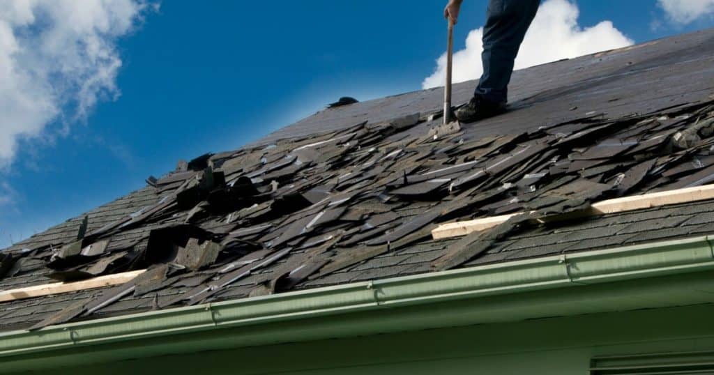 Ways to pay for emergency roof repair